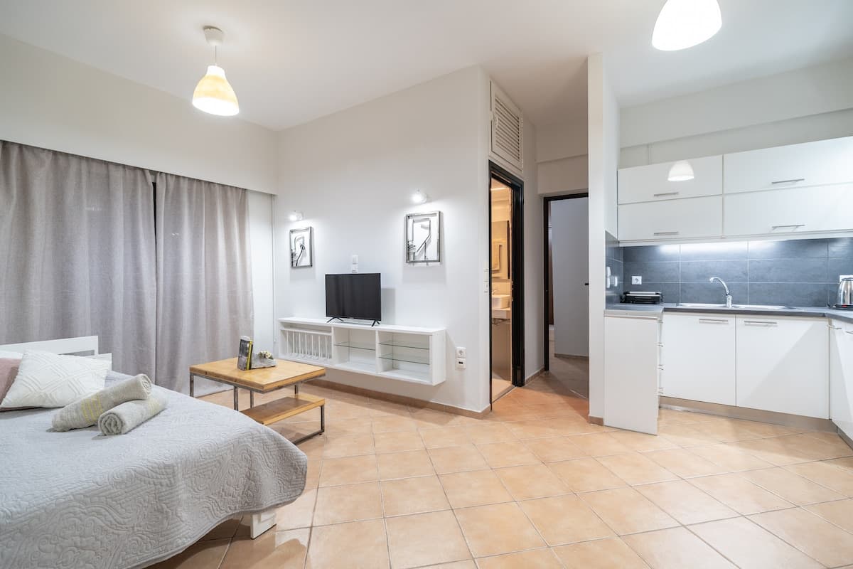 Stoneview I
